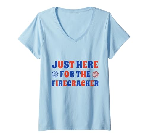 Damen Just Here for the Firecracker Matching 4 Juli Family Outfits T-Shirt mit V-Ausschnitt Damen Just Here for the Firecracker Matching 4 Juli Family Outfits T-Shirt mit V-Ausschnitt von Just Here for the Firecrackers Patriotic 4 of july