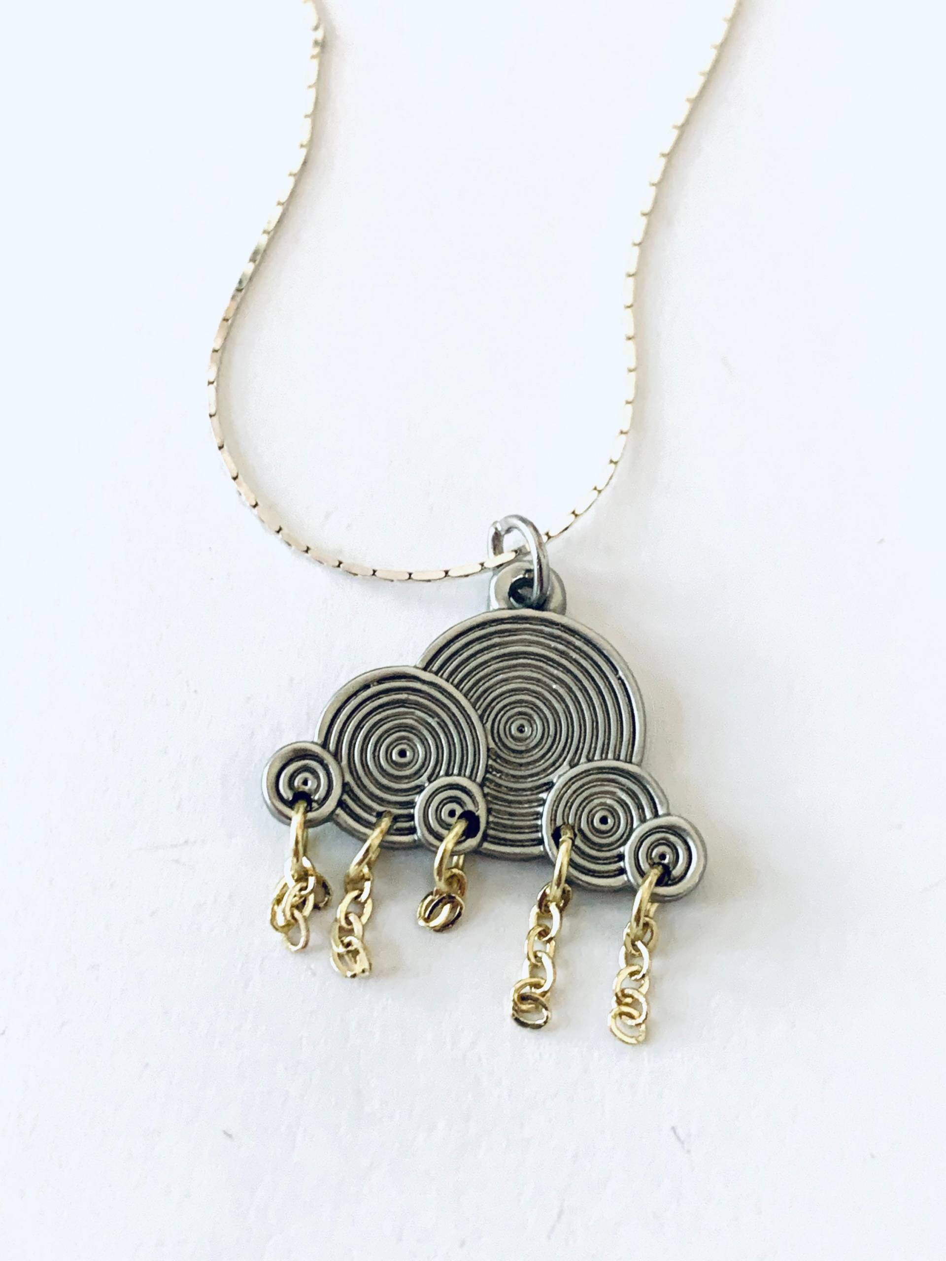 Regen Anhänger Silber Regentropfen Anhänger, Origineller Schmuck von JustBeadItByDrue