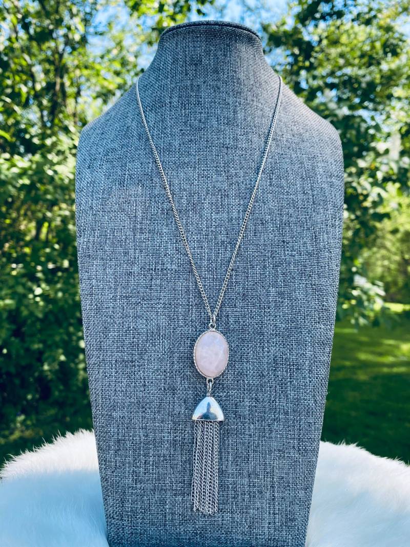 Rosenquarz Quaste Halskette - Silber Kristall Anhänger von JustBeadItByDrue