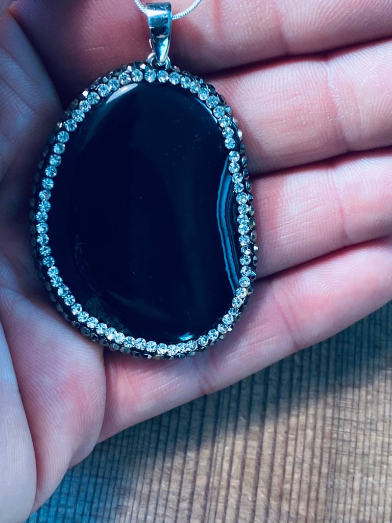 Schwarzer Achat Sterlingsilber Halskette Strasskristall Heilstein Anhänger von JustBeadItByDrue