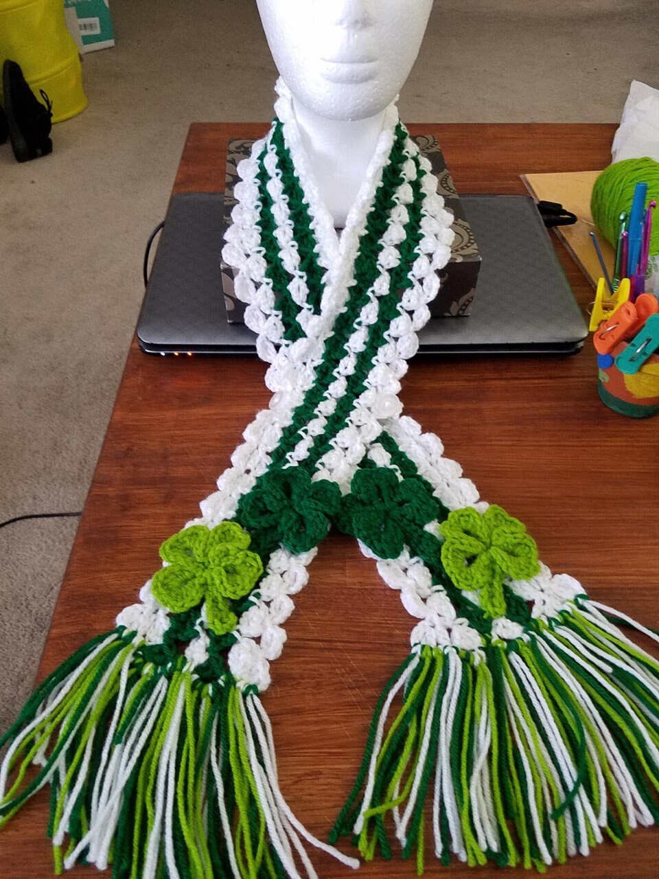 st. Patty Schal st. Patty Schal von JustCreatedbyRenee