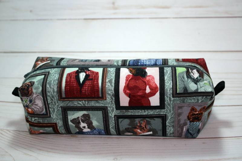 Kastig Kosmetiktasche - Pedigreed Hündchen-Portrait-Druck Bleistift-Beutel von JustPeachyHandmade