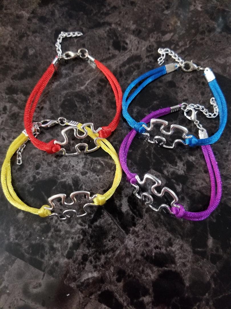 Autismus Puzzle Armbänder, Bettelarmband Autismus Puzzle Armbänder, Bettelarmband von JustSimplyk