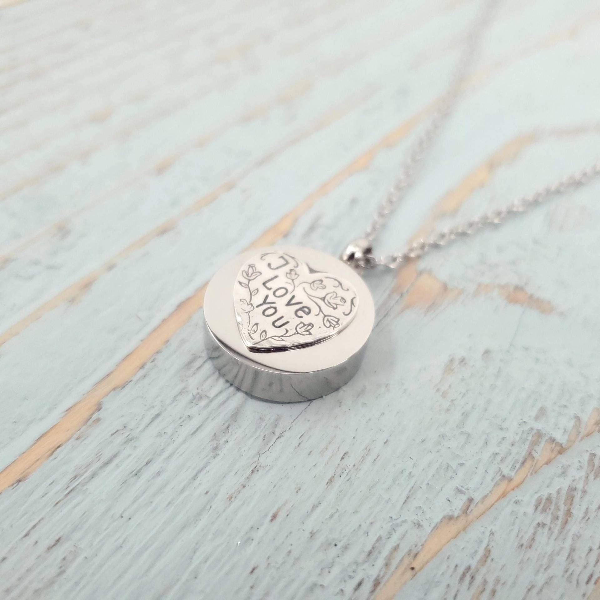 Ich Liebe Dich Herz Urne Halskette - Personalisierte Erinnerung Andenken Haustier von JustVial