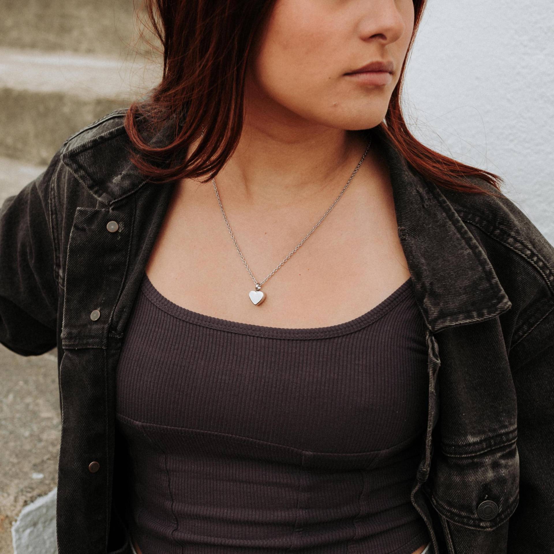 Kleines Herz Urne Halskette Edelstahl Asche Andenken, Personalisierte Gravur - Haustier-Denkmal von JustVial