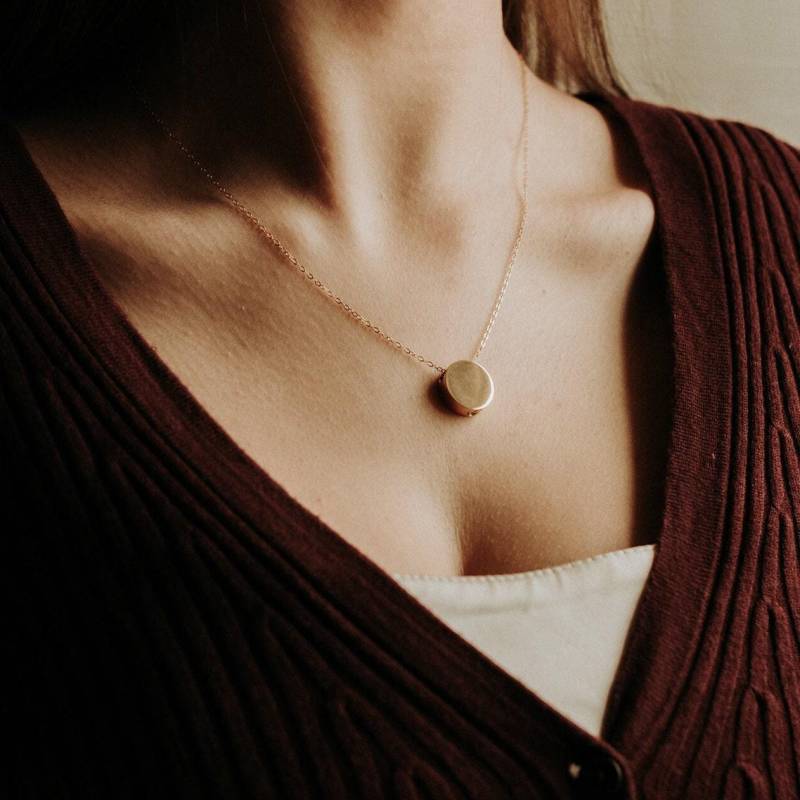 Rosegold Urne Halskette Edelstahl Asche Anhänger, Personalisierte Gravur - Haustier-Denkmal von JustVial