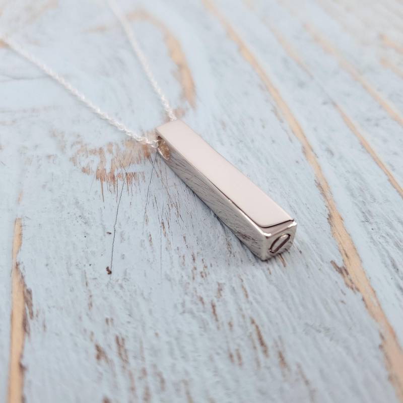 Urne Bar Anhänger Halskette Massiver 925Er Sterlingsilber-Schmuck Mit Individueller Gravur von JustVial
