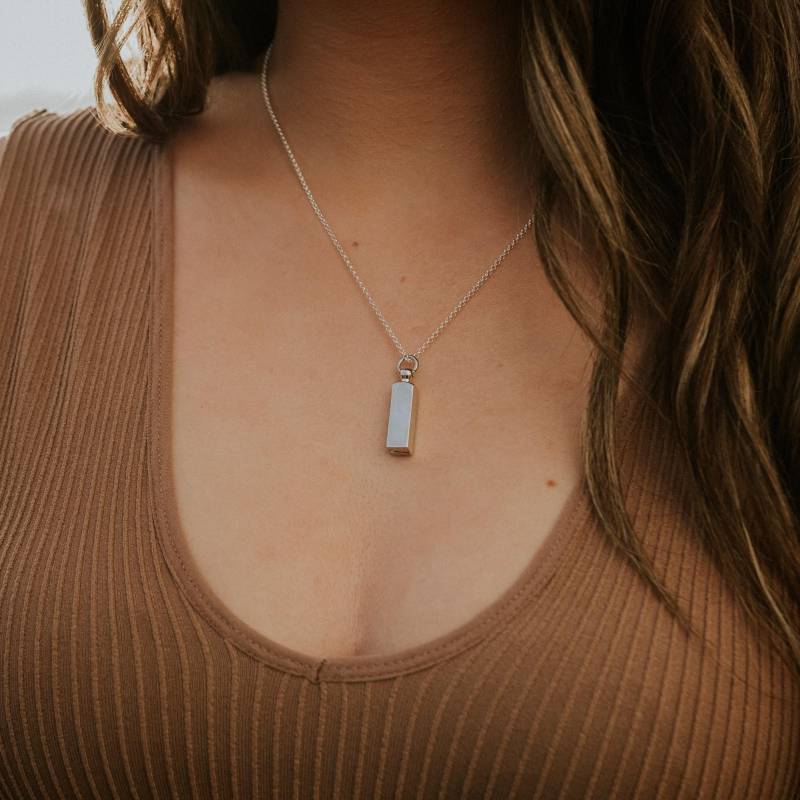 Urne Halskette Aus Sterlingsilber Mit Gravur Haustier-Denkmal Feuerbestattung Schmuck von JustVial