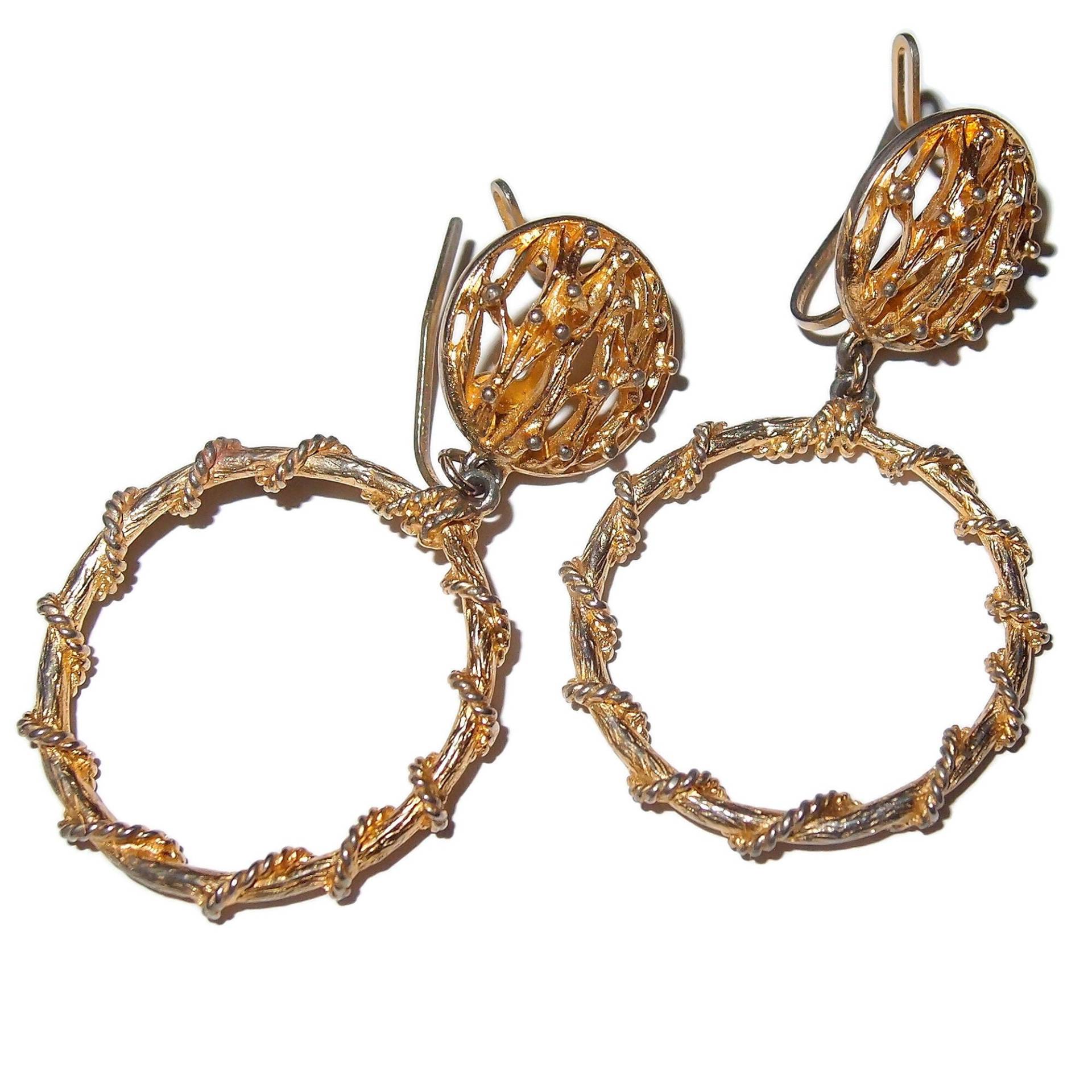 Seltene Verdrehte Ohrringe Seltene Verdrehte Ohrringe von JustVintageEARRINGS