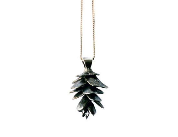 Kiefernzapfen Halskette Silber Anhänger Charm Kiefernzapfen Halskette Silber Anhänger Charm von JustineBrooks