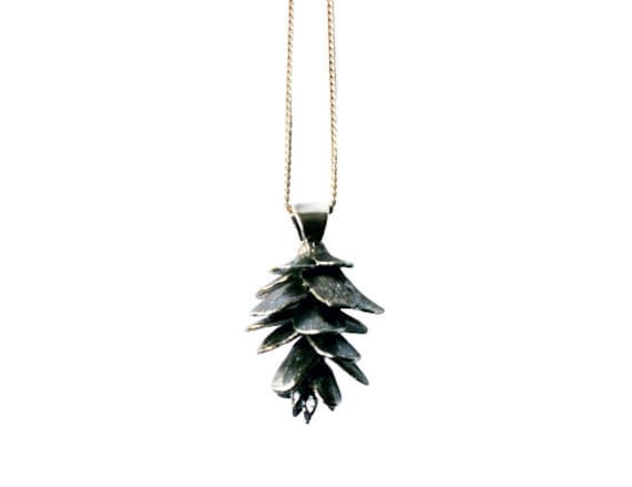 Kiefernzapfen Halskette Silber Anhänger Charm Kiefernzapfen Halskette Silber Anhänger Charm von JustineBrooks