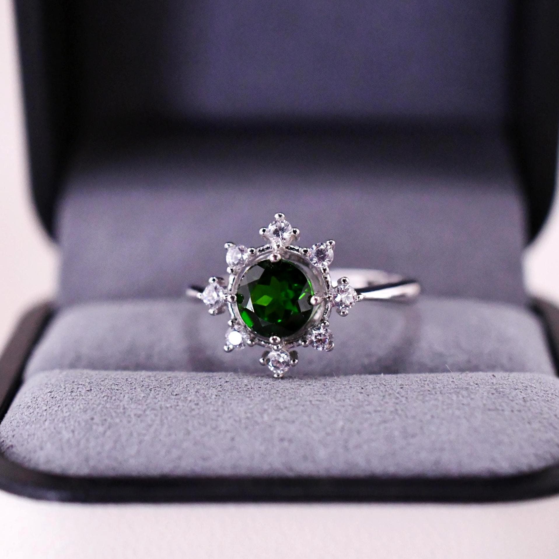 925 Silber Natürlicher Diopsid Schneeflocken-Ring Mit 18K Weißgold Vergoldet Verstellbarer Edelsteinring Für Damen von JustringSJ