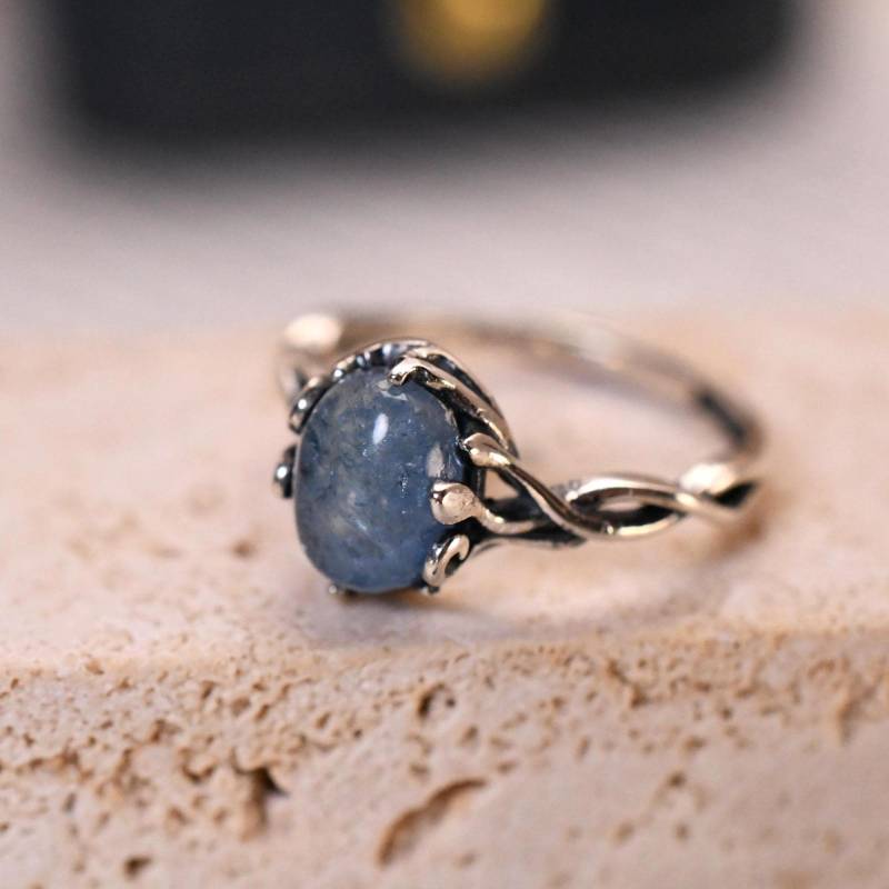 Aquamarin Cabochon Ring Vintage Stil 925 Silber Ranken Design Handgefertigter Edelstein von JustringSJ