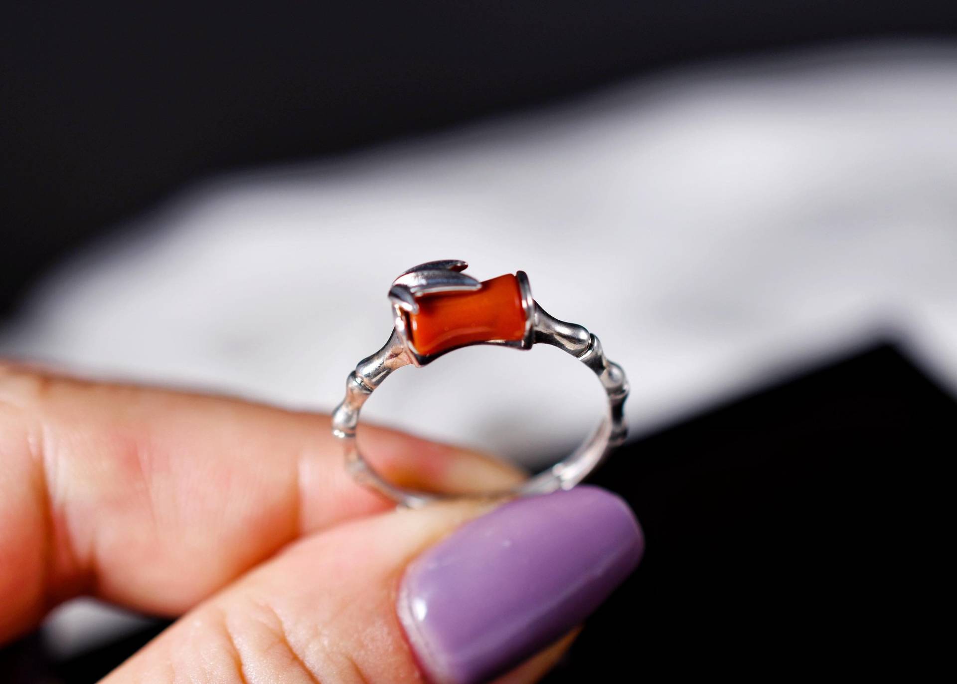 Bambusring Aus 925Er Sterlingsilber Mit Natürlichem Roter Achat Geschenk Für Frau Silberring Verstellbarer Ring Bambusring Aus 925Er Sterlingsilber Mit Natürlichem Roter Achat Geschenk Für Frau Silberring Verstellbarer Ring von JustringSJ