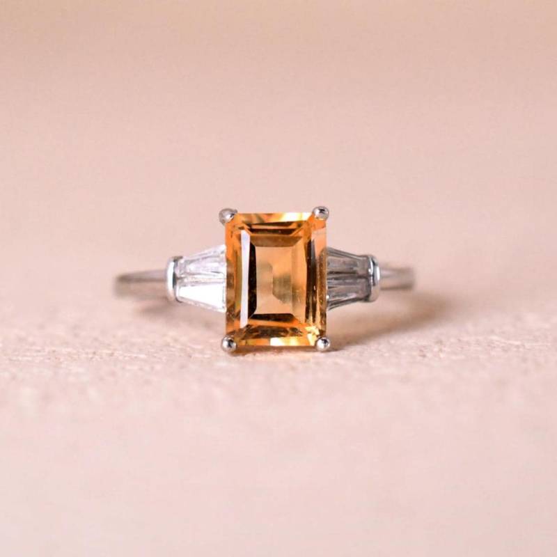Eleganter Citrinring Aus 925Er Silber Verstellbar & Vergoldet Mit 18K Weißgold Perfektes Geschenk Für Frauen Verstellbarer Ring von JustringSJ