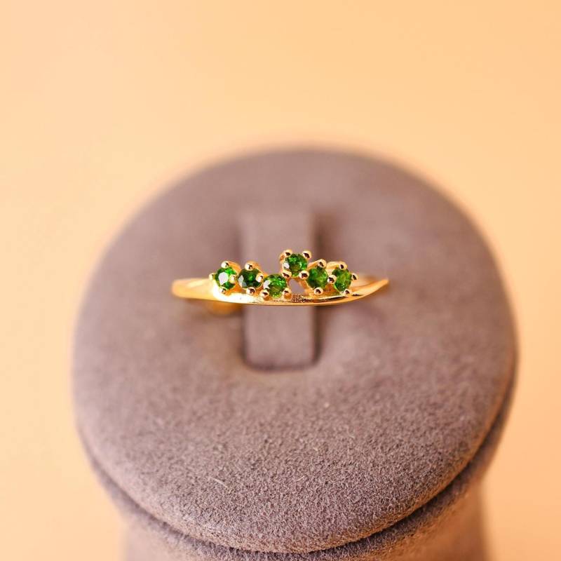 Eternity Ring Mit Natürlichem Diopsid Perfektes Jahrestagsgeschenk 925Er Sterlingsilber Veroldet Verstellbar von JustringSJ