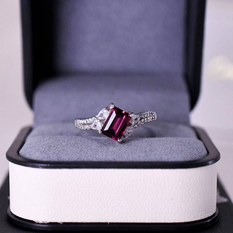 Exquisiter Natürlicher Granat Ring 18K Gelbgold-Veredelt 925Er Silberring Verstellbarer Geschenk Für Frau von JustringSJ