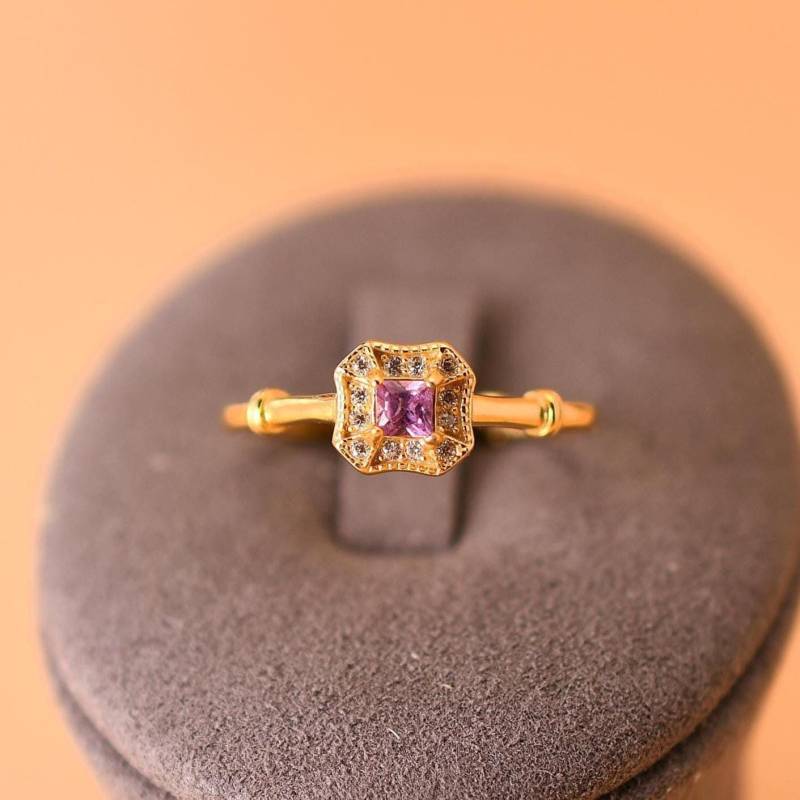 Fabelhafter Saphir Ring Aus 925 Silber Goldveredelt Und Verstellbar Ideales Geschenk Für Besondere Anlässe Perfektes von JustringSJ