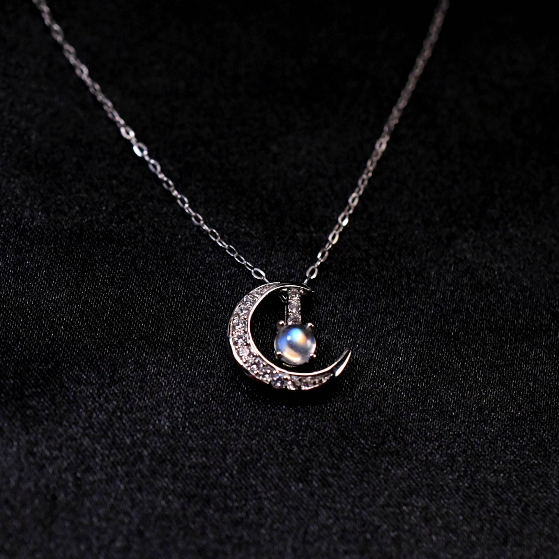 Mondstein Halskette Damen Natürlicher Cabochon Mond & Stern Anhänger 925 Silber Gold Oder 3 Tragemöglichkeiten von JustringSJ