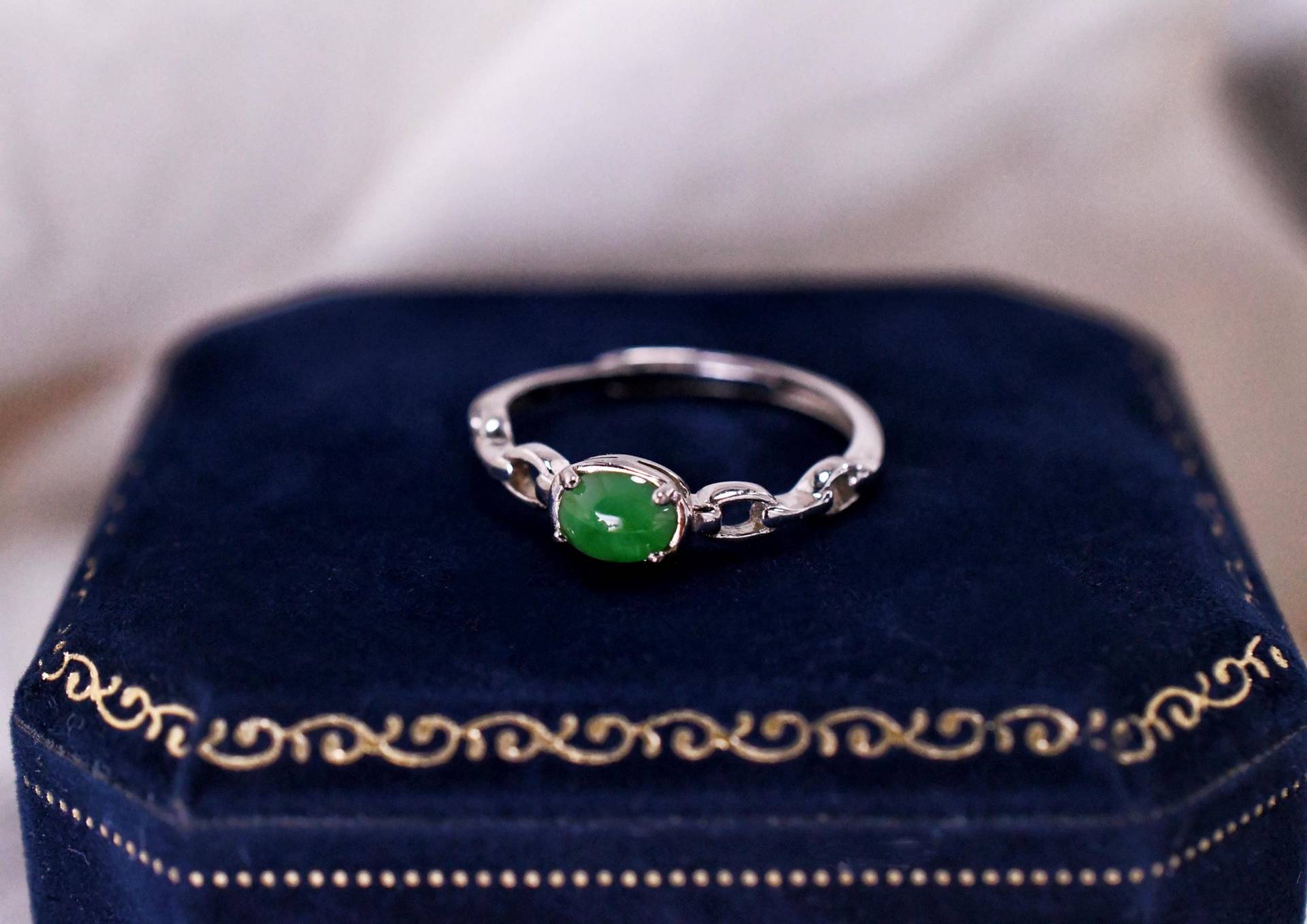 Natürlicher Jade-Ring 925Er Sterlingsilber Natur-Jade-Ring Edelsteinring Schmuck Geburtstagsgeschenk Für Frau von JustringSJ