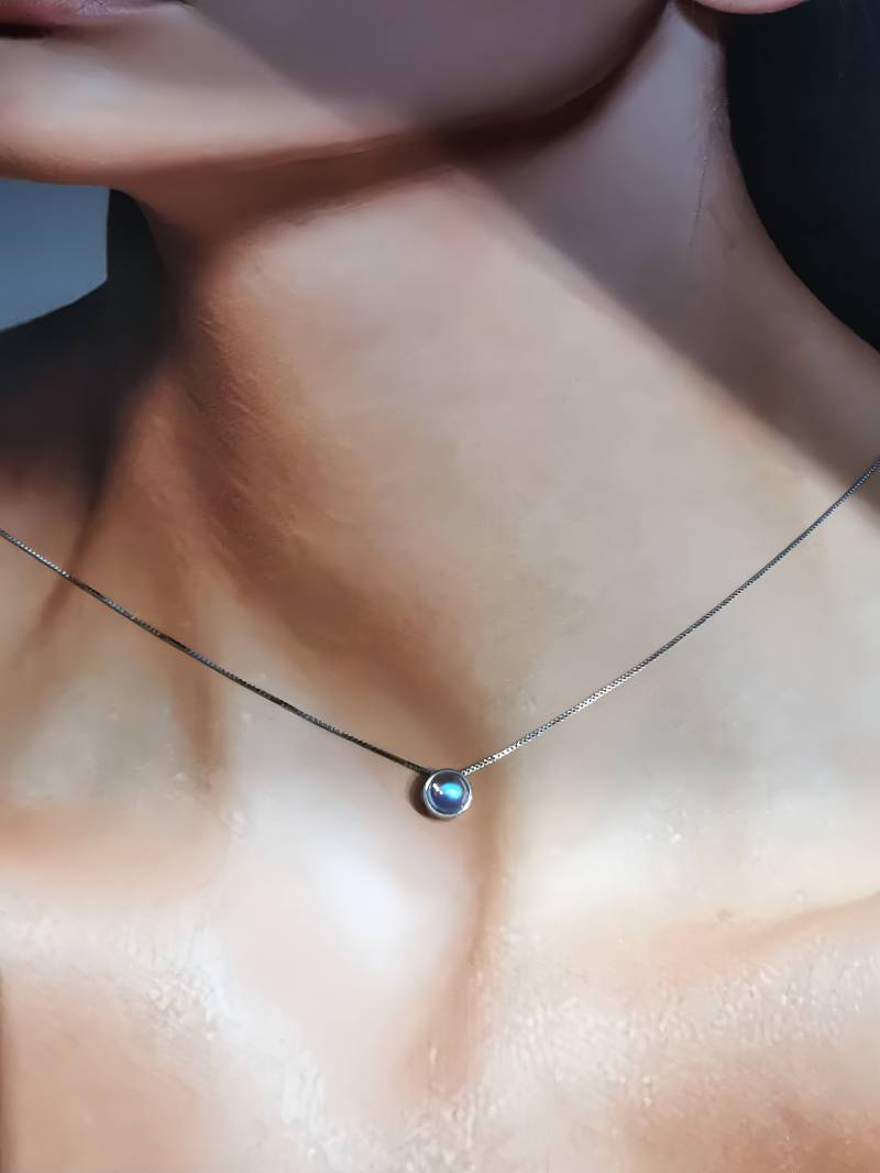 Natürlicher Mondstein Geburtsstein Halskette Für Sie Zarter Edelstein Anhänger Geburtstagsgeschenk Schmuck 925Er Silber Vergoldet von JustringSJ