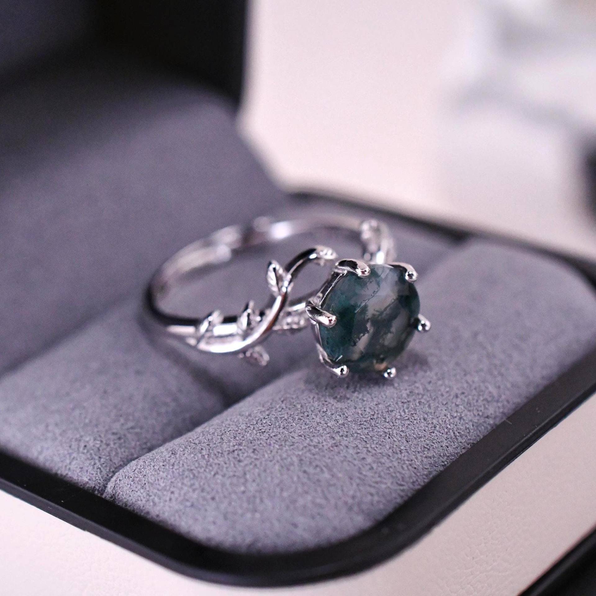Rankenring Natürlicher Moosachatring Aus 925 Silber 18K Weißgoldbeschichtung Verstellbar Charmantes Geschenk Für Sie Rankenring Natürlicher Moosachatring Aus 925 Silber 18K Weißgoldbeschichtung Verstellbar Charmantes Geschenk Für Sie von JustringSJ