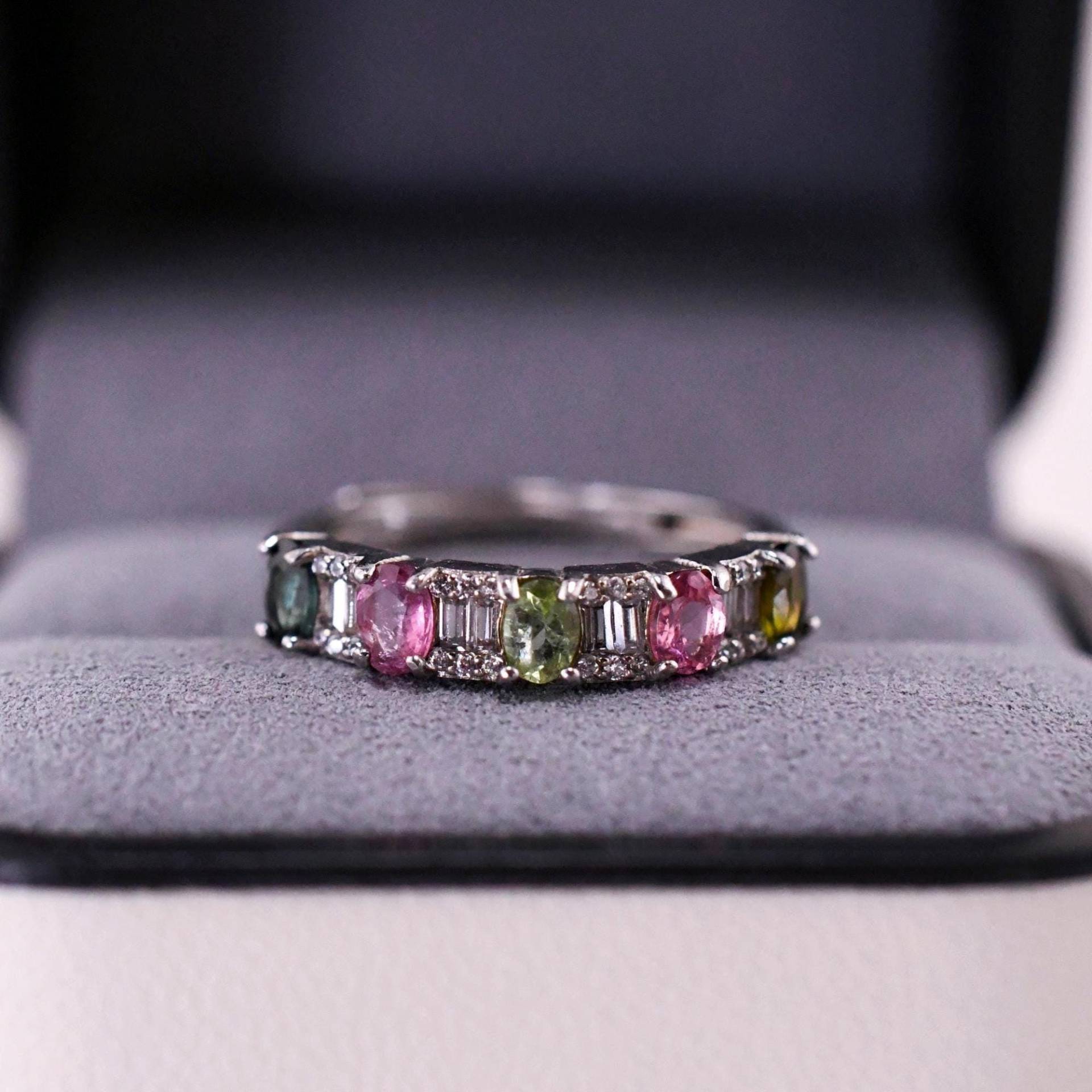 Turmalin-Reihenring in Regenbogenfarben Natürlicher Turmalinring 925Er Silberring Verstellbarer Perfektes Geschenk Für Freundin von JustringSJ