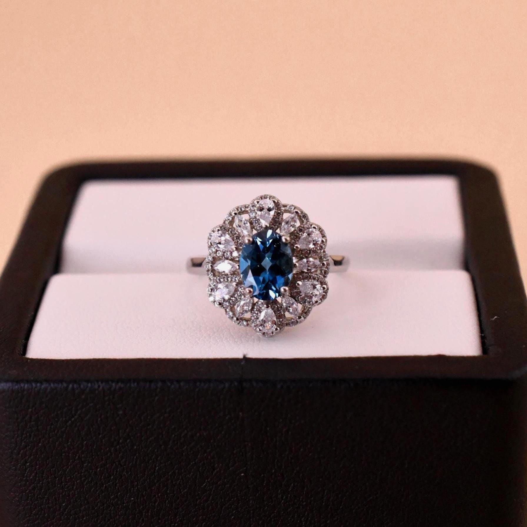 Vintage-Luxus Topaz Ring Natürlicher Edelsteinring 925Er Silberring, Mit 18K Weißgold Vergoldet Verstellbarer Perfektes Geschenk von JustringSJ