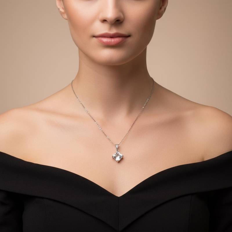 Weißer Bergkristall Anhänger Natürlicher Pendant 925 Silberkette 45cm Handgemachter Edelsteinschmuck von JustringSJ