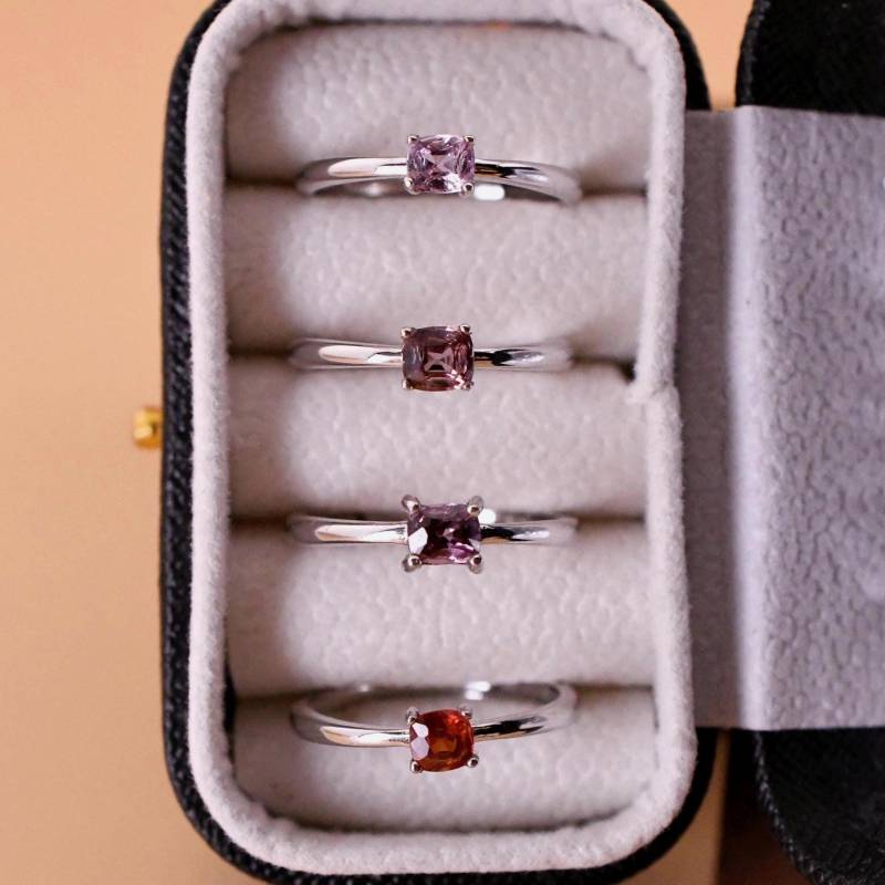 stapelsring Mit Spinell Kissenförmiger Solitärring 925Er Silber Vergoldet Weißgold Verstellbar Perfektes Geschenk von JustringSJ