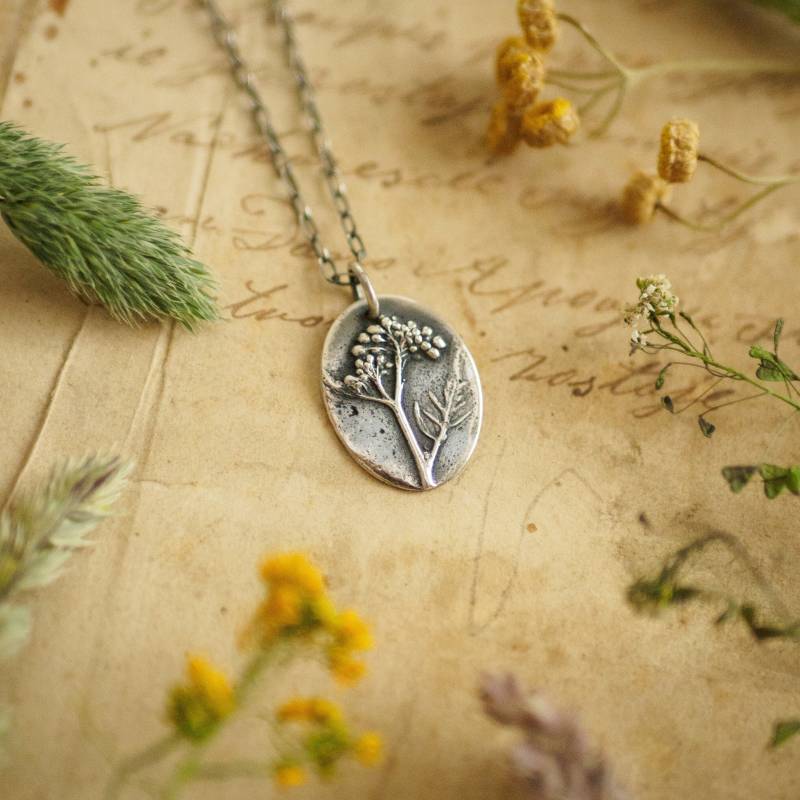 Tansy Halskette, Silber Anhänger, Minimalist Schmuck, Geschenk Für Sie, Freundin Tansy Halskette, Silber Anhänger, Minimalist Schmuck, Geschenk Für Sie, Freundin von JustynaKrupkowska