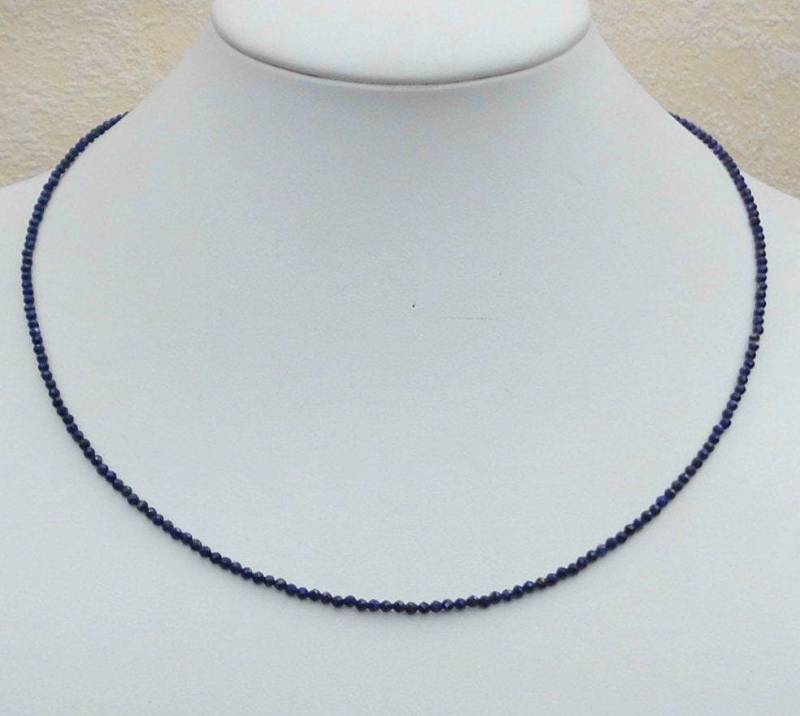 Edelsteinkette 47cm Lapis-Lazuli Halskette - 2, 2mm Facettierten Perlen Collier Edelsteinkette 47cm Lapis-Lazuli Halskette - 2, 2mm Facettierten Perlen Collier von Juttamar