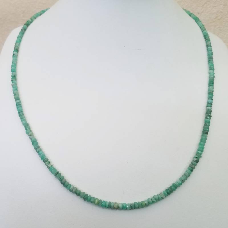Edelsteinkette Echt Smaragd Ca. 55cm Halskette Mit 3-4 Mm Facettierten Rondelle - Collier Edelsteinkette Echt Smaragd Ca. 55cm Halskette Mit 3-4 Mm Facettierten Rondelle - Collier von Juttamar