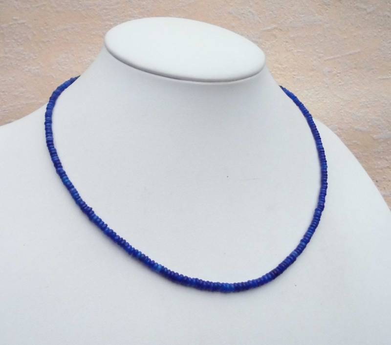 Edelsteinkette Opal - 43-45cm Halskette 2, 5-4mm Facettierte Perlen Collier Edelsteinkette Opal - 43-45cm Halskette 2, 5-4mm Facettierte Perlen Collier von Juttamar