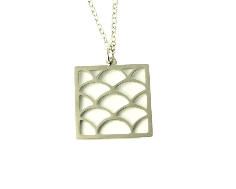 Kette Edelstahl Viereck Wellenmuster Quadrat Anhänger Geometrisch Kette Edelstahl Viereck Wellenmuster Quadrat Anhänger Geometrisch von JuvelatoStore