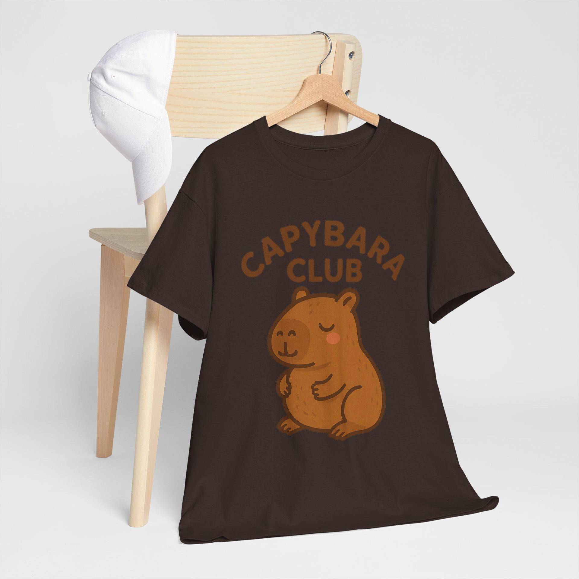Capybara Club T-Shirt | Niedliches Tiergraphik-T-Shirt Hochwertiges Unisex Shirt Für Tierliebhaber & Geschenkideen Capybara Club T-Shirt | Niedliches Tiergraphik-T-Shirt Hochwertiges Unisex Shirt Für Tierliebhaber & Geschenkideen von JuxiCo
