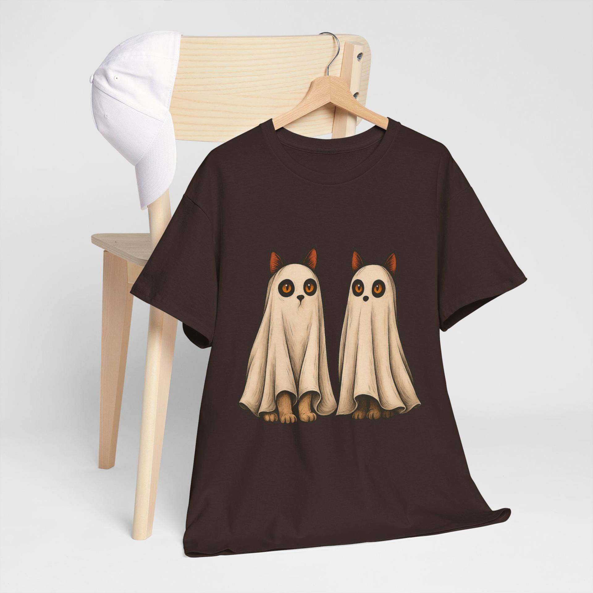 Süßes Geist Katzen T-Shirt, Halloween Shirt, Unisex, Haustier Liebhaber Geschenk, Lustiges Kleid, Gruselig, Premium Qualität Süßes Geist Katzen T-Shirt, Halloween Shirt, Unisex, Haustier Liebhaber Geschenk, Lustiges Kleid, Gruselig, Premium Qualität von JuxiCo