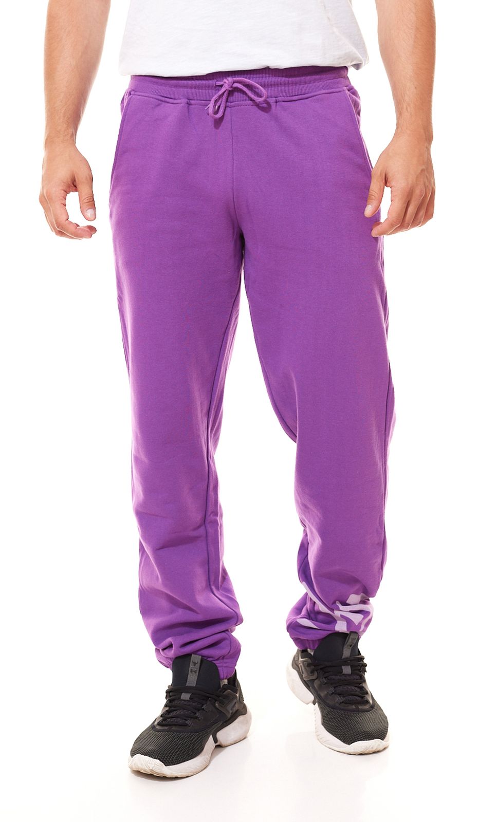 K1X | Kickz At Large Tag Sweatpant Herren Jogginghose Baumwoll-Hose 6500-0031/4465 Violett von K1X | KICKZ