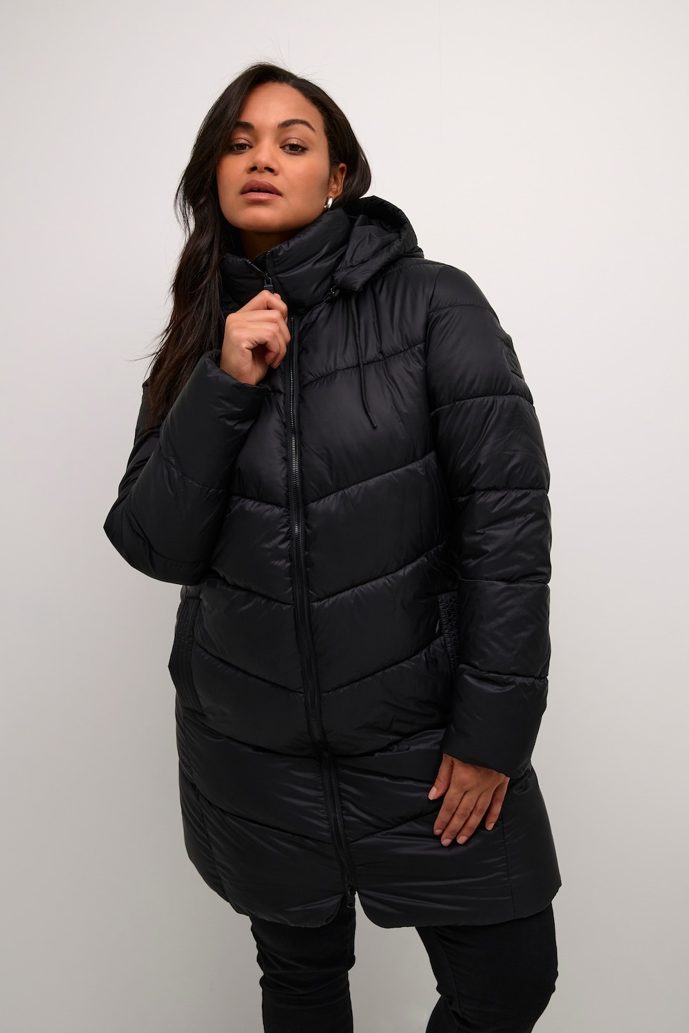 Große Größen Jacke Regular fit, Damen, schwarz, Größe: 46, Synthetische Fasern, Happy Size DE Women von KAFFE Curve