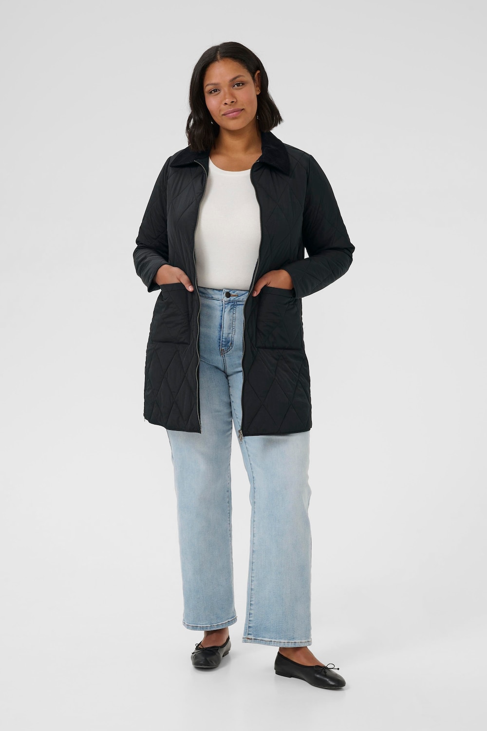 Große Größen Jacke Regular fit, Damen, schwarz, Größe: 50, Synthetische Fasern, Happy Size DE Women von KAFFE Curve