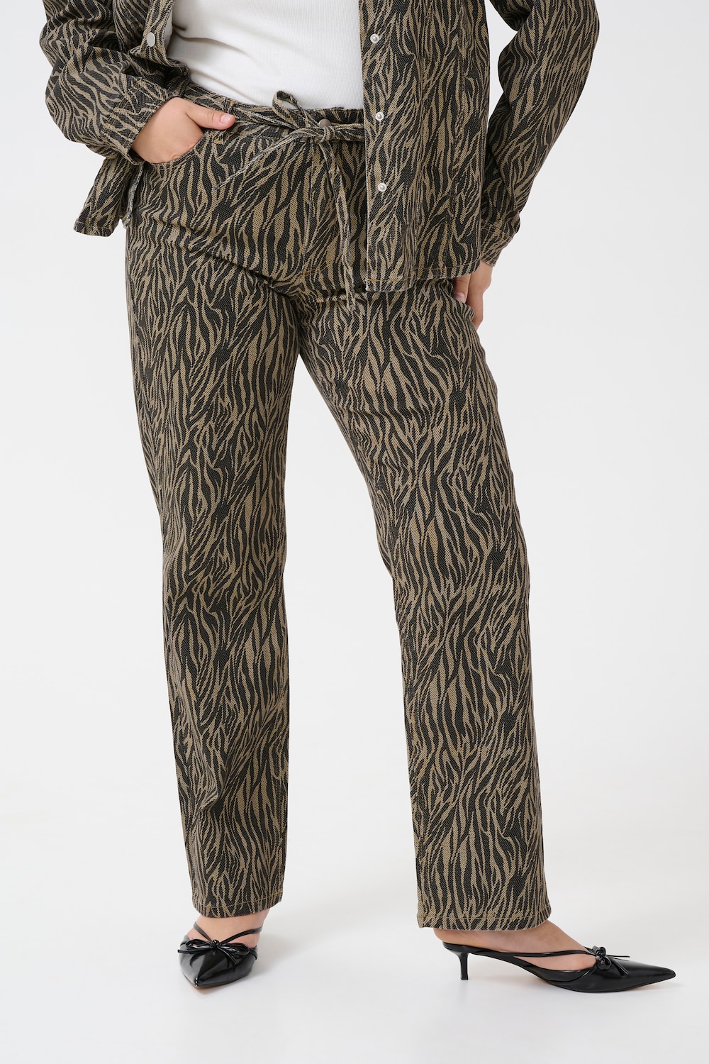 Große Größen Jeans Regular fit, Damen, braun, Größe: 52, Baumwolle, Happy Size DE Women von KAFFE Curve