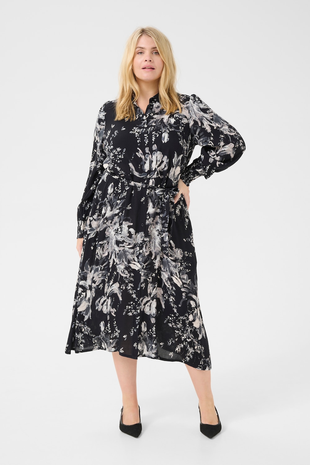 Große Größen Kleid Regular fit, Damen, grau, Größe: 54, Viskose, Happy Size DE Women von KAFFE Curve