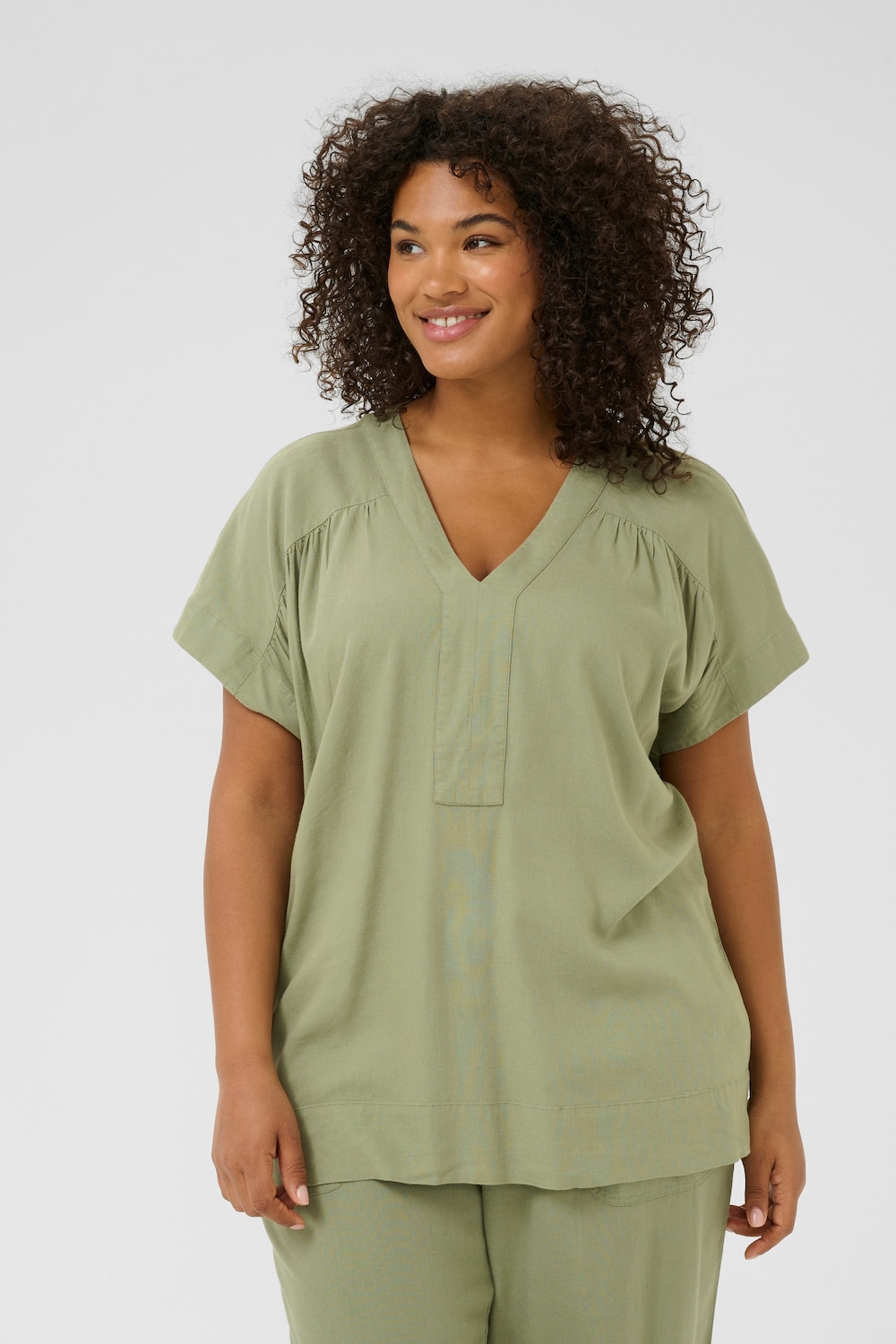 Große Größen Kurzarm-Bluse Loose fit, Damen, grau, Größe: 50, Viskose/Leinen, Happy Size DE Women von KAFFE Curve