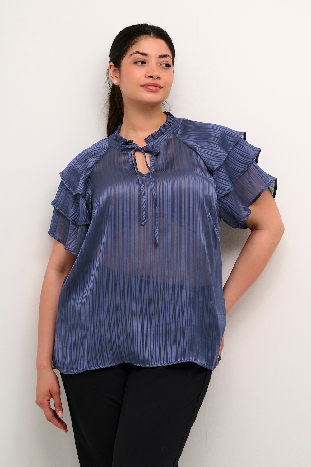 Große Größen Kurzarm-Bluse Regular fit, Damen, blau, Größe: 48, Polyester, Happy Size DE Women Große Größen Kurzarm-Bluse Regular fit, Damen, blau, Größe: 48, Polyester, Happy Size DE Women von KAFFE Curve