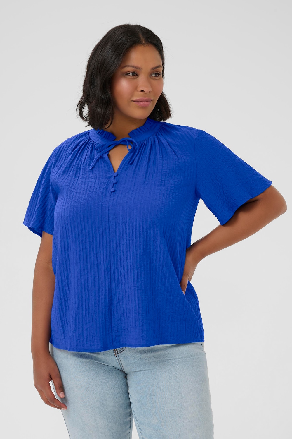 Große Größen Kurzarm-Bluse Regular fit, Damen, blau, Größe: 50, Viskose/Nylon, Happy Size DE Women von KAFFE Curve
