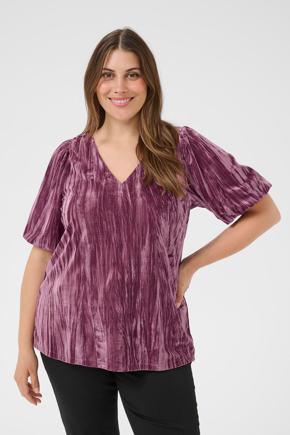 Große Größen Kurzarm-Bluse Regular fit, Damen, lila, Größe: XL, Polyester, Happy Size DE Women Große Größen Kurzarm-Bluse Regular fit, Damen, lila, Größe: XL, Polyester, Happy Size DE Women von KAFFE Curve