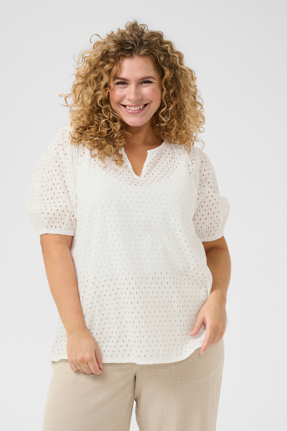 Große Größen Kurzarm-Bluse Regular fit, Damen, weiß, Größe: 54, Baumwolle, Happy Size DE Women von KAFFE Curve