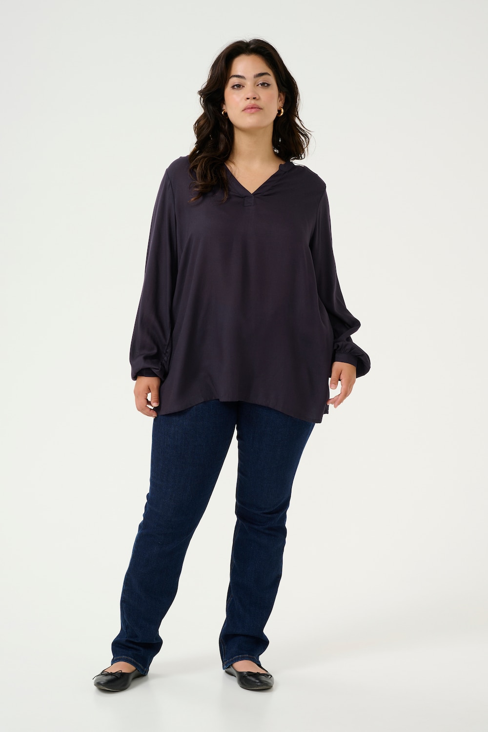 Große Größen Langarm-Bluse Regular fit, Damen, lila, Größe: 44, Viskose, Happy Size Women von KAFFE Curve