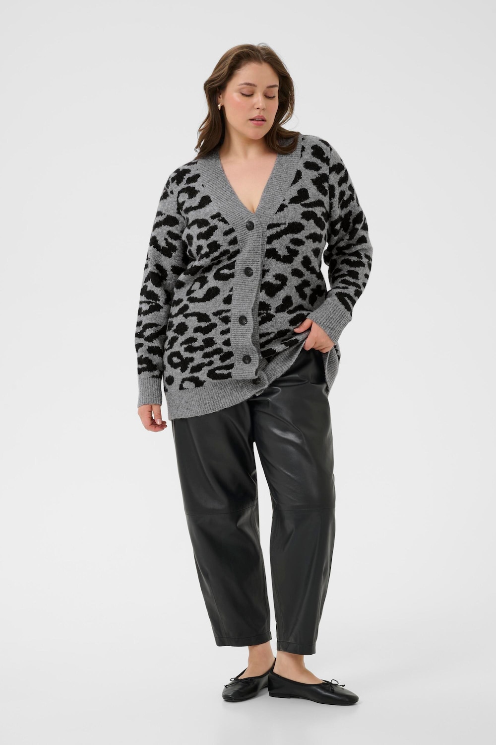 Große Größen Strickjacke Loose fit, Damen, grau, Größe: L, Polyester/Synthetische Fasern, Happy Size DE Women von KAFFE Curve