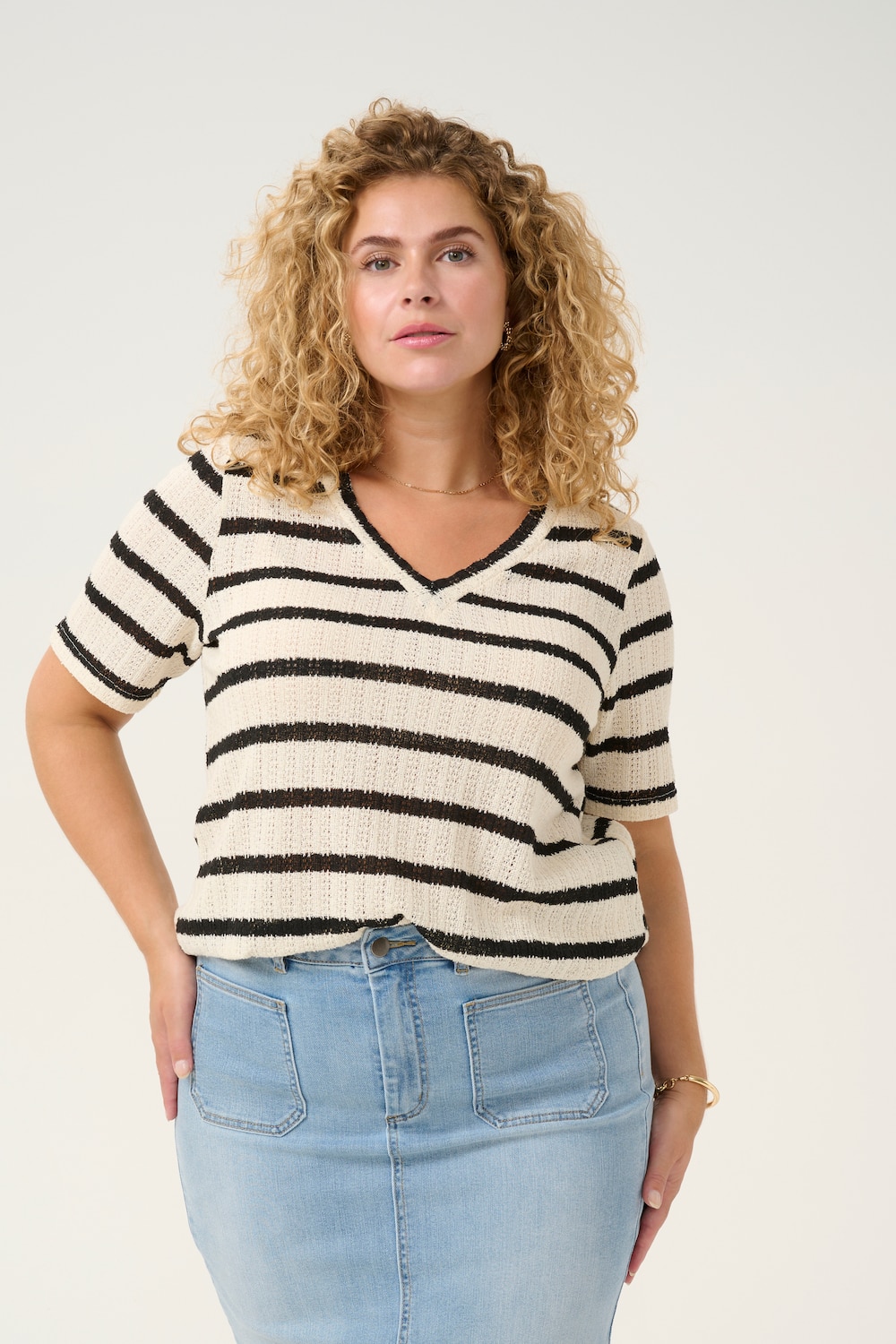 Große Größen T-shirt Loose fit, Damen, beige, Größe: 3XL, Baumwolle/Polyester, Happy Size DE Women von KAFFE Curve